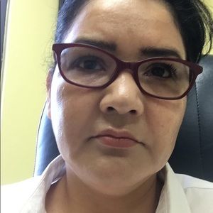 Meet your Posher, Gabriella